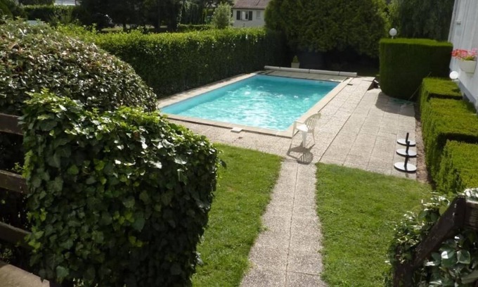 Nuaille Hotel | Hôtel Des Biches