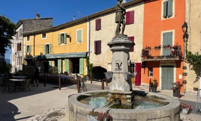 Saint-Michel-l'Observatoire Hotel | Hôtel Restaurant L’Observatoire