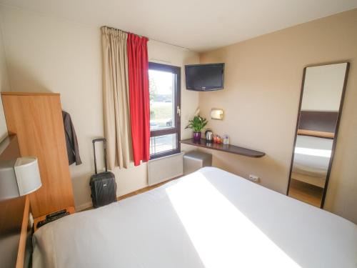 Chartres Hotel | Hôtel Inn Design Resto Novo Chartres