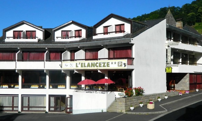 Thiezac Hotel | Hôtel l'Elancèze