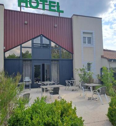 Gievres Hotel | Hôtel Le Grand Chêne