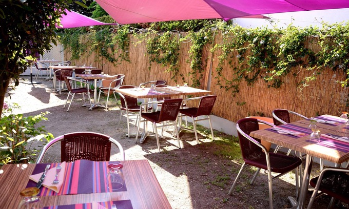 Saint-Brevin-les-Pins Hotel | Hôtel le Petit Trianon