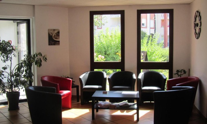 Saint-Eloy-les-Mines Hotel | Hôtel Le Saint Joseph