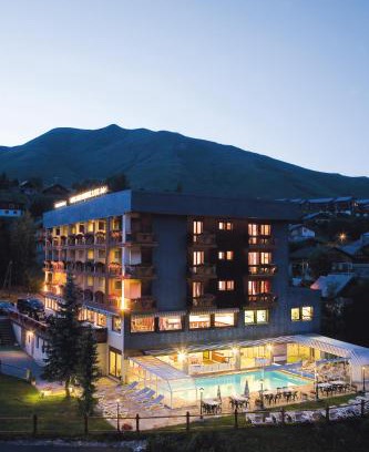 La Toussuire Hotel | Hôtel Les Soldanelles