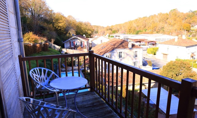 Brantome-en-Perigord Hotel | Hôtel Restaurant Le Jardin des chouchoux Brantôme