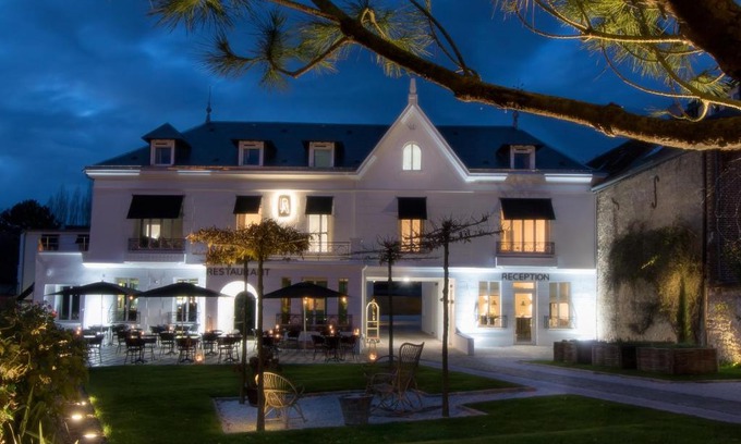 Pacy-sur-Eure Hotel | Hôtel-Restaurant Bel Ami