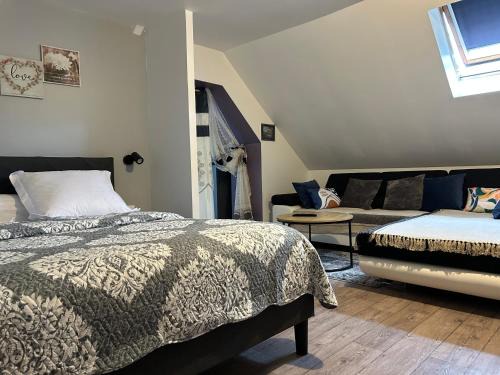 Rambouillet Hotel | Hôtel Saint - Charles