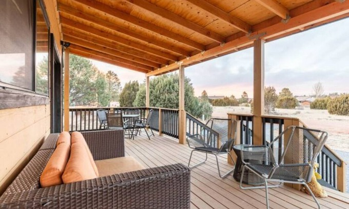 Overgaard House | H&L Cabin Chalet Style Perfect In All Seasons