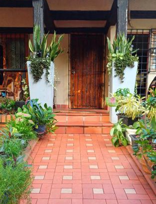 Manga House | Habitación con baño privado en el corazón de Manga