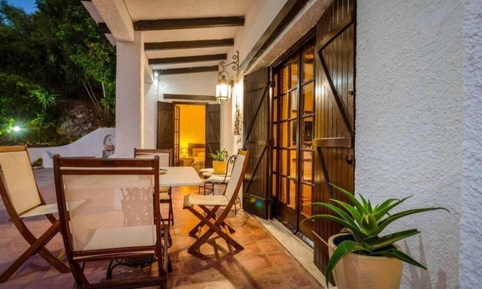 Alykes Villa | Hacienda beach Private Pool Villa