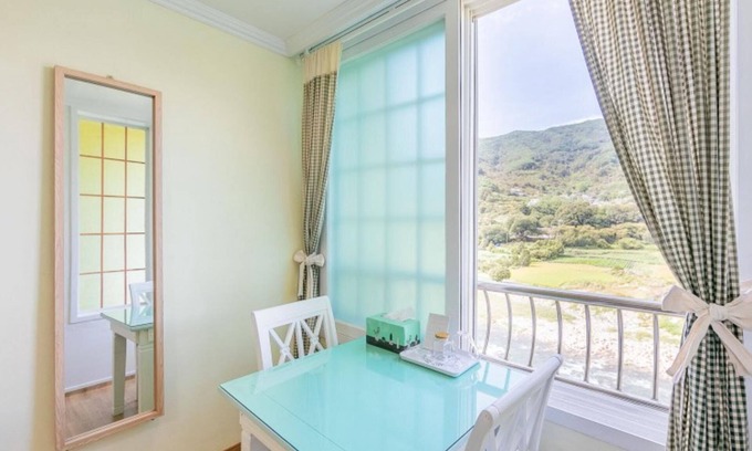 Hwagae House | Hadong Jiri Palbegae Pension