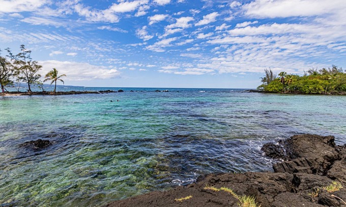 Hilo Condo | Hale Honu Steps from the Ocean at Maunaloa Shores Condo in Hilo!