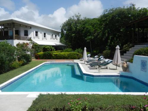 Saint David's Villa | Half Moon Villa