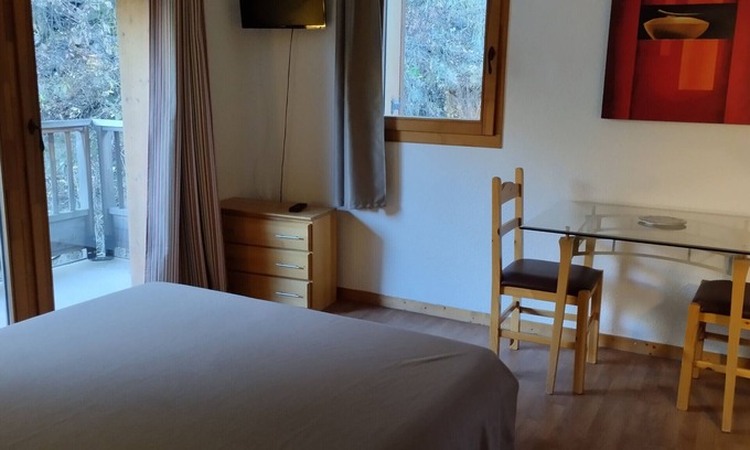 Orelle Apartment | Hameau 5 201a - SPA & PISCINE studio 4 pers.