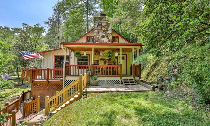 Cherry Log Other | Hamlet on Big Creek with Cottage and Guest House nestled in the mountains.