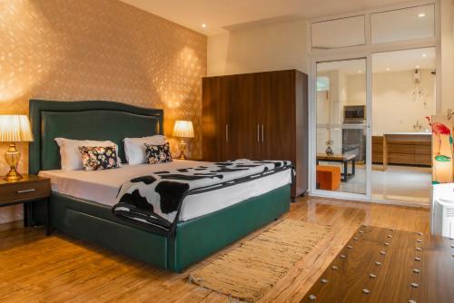 Kumarhatti House | Hampstead Residences