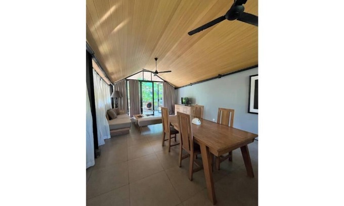 Sawangan House | Hana Villa 2BR with huge pool