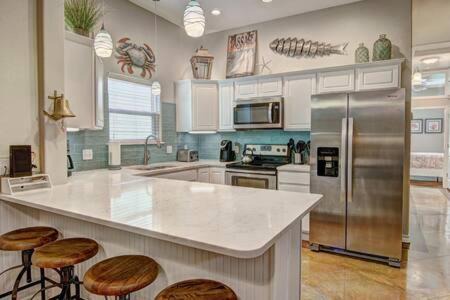 Port Aransas House | Happy Harbor at Pirates Bay Resort