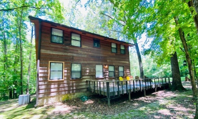 Newnata House | Happy Hollow Hideaway