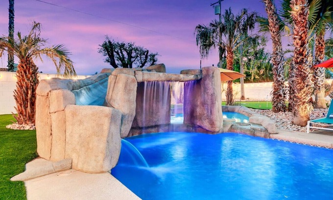 Bermuda Dunes House | Happy Hour/Waterslide/Game Room