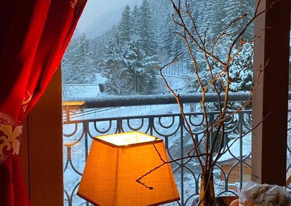 Argentiere Apartment | Happy Moose - Cosy Mont Blanc View apartment