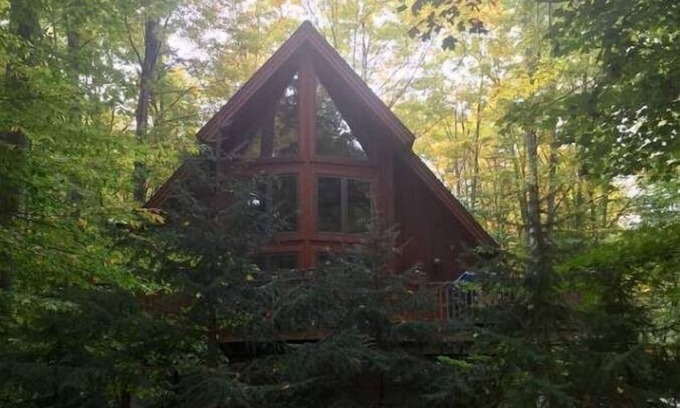 Harbor Springs Ski Chalet | Harbor Springs Vacation Rental-