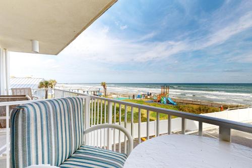 Lenox Park Apartment | Harbour Beach Resort #213