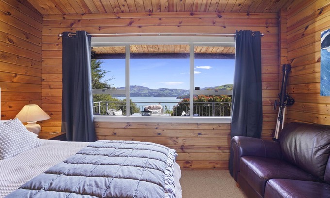 Akaroa House | Harbour Panorama - Akaroa Holiday Home