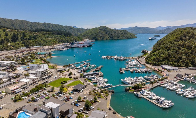 Picton Hotel | Harbour View Motel