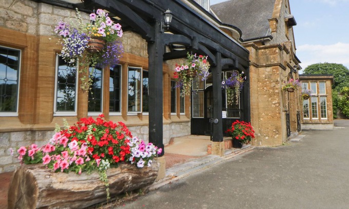 Heligan Cottage | Harcombe House Bungalow 10