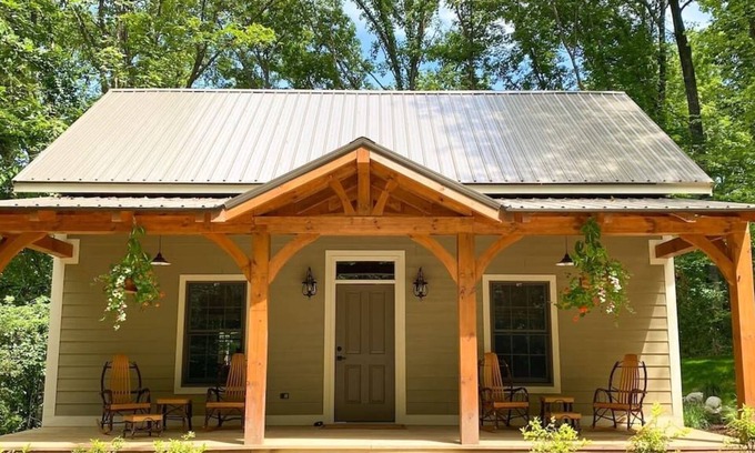 Nashville House | Hard Truth Cabin: 325-Acre Destination Distillery