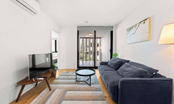 South Brisbane Apartment | Harmony Residences - Central SouthBrisbane 2BR Apt