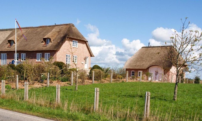 Dagebuell House | Haus Inge