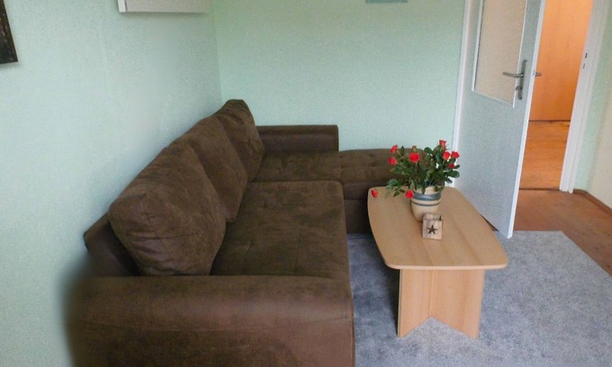 Mariendorf Apartment | Haus-Marika FeWo Alt Reddevitz available all year round.