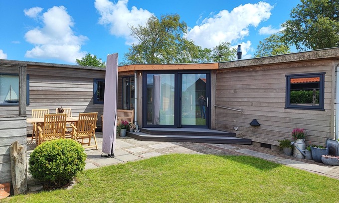 Anjum House | "Haus Seewind" Luxurious chalet by the marina