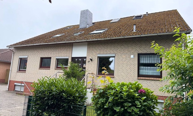 Stickenbuttel Apartment | Haus Strandgold - Strandgold 1 - Cozy vacation apartment with terrace and