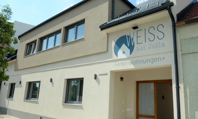 Sankt Andra am Zicksee Apartment | Haus Weiss bei Julia