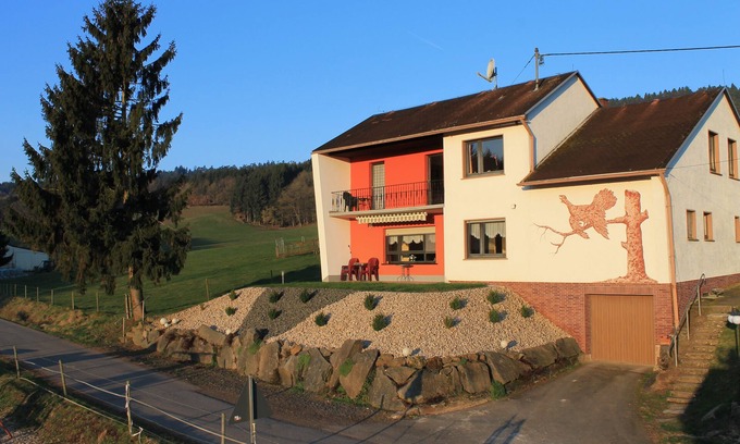 Mullenborn Apartment | *Haus Weitblick*in an idyllically beautiful landscape