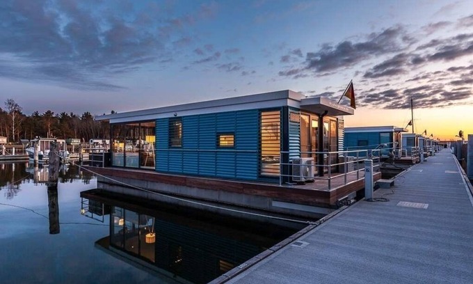 Peenemuende Apartment | Hausboot für 4 Gäste mit 45m² in Peenemünde