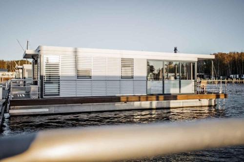 Peenemuende Boat Rental | Hausboot Krosse Krabbe - LP6