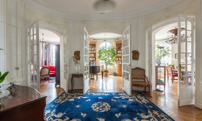 Notre-Dame-des-Champs Apartment | Haussmann Beauty in the 6th, by Veeve