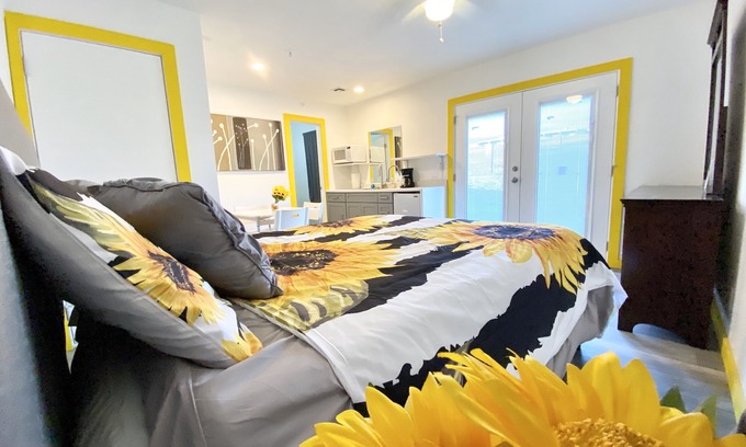 Lake Havasu City Apartment | Havasu Sunflower Yellow Studio Closet to London Bridge.