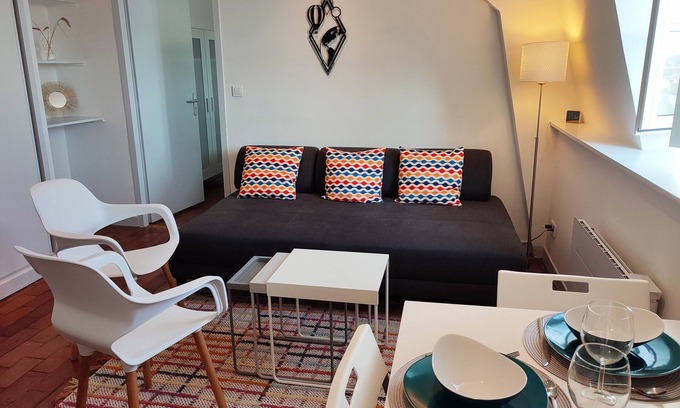 Saint Nicolas - Charles III - Ville vieille - Trois Maisons - Leopold Apartment | Havre de Paix au Coeur de Nancy