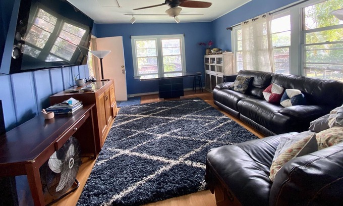 Diamond Head - Kapahulu - St. Louis House | Hawaiian private Room in great location Kaimuki
