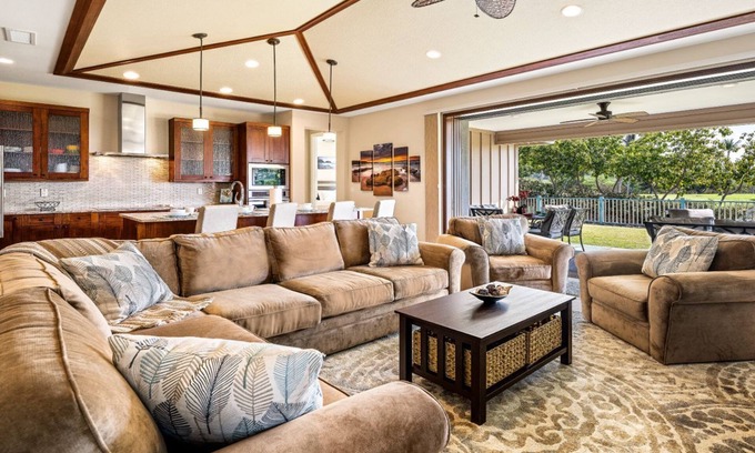 Keauhou House | Hawaiian Rental | Private Yard and Outdoor Area | AC & Shared Pool | Golf Course Views