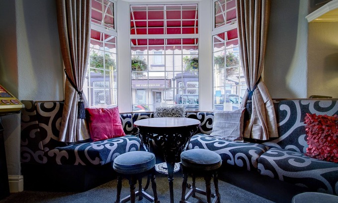 Blackpool Town Center House | Hawthorn House