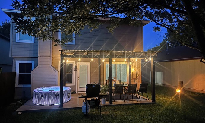 Pflugerville House | Heart of Pflugerville: Charming 4 BR Home w/Grill & Prime Location!