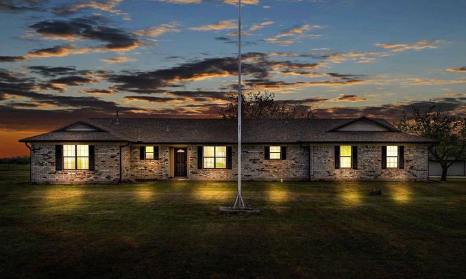 Waco House | Heartfelt Haven