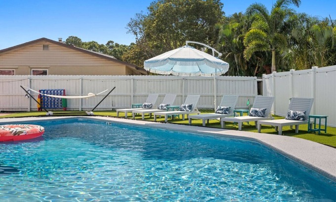Boca Ciega Ridge House | Heat Pool Home with Games, <2mi to Beaches