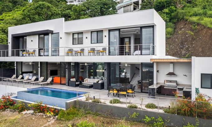 Coco House | Heated Pool - 4 King Bedrooms w/Smart TVs - BBQ
